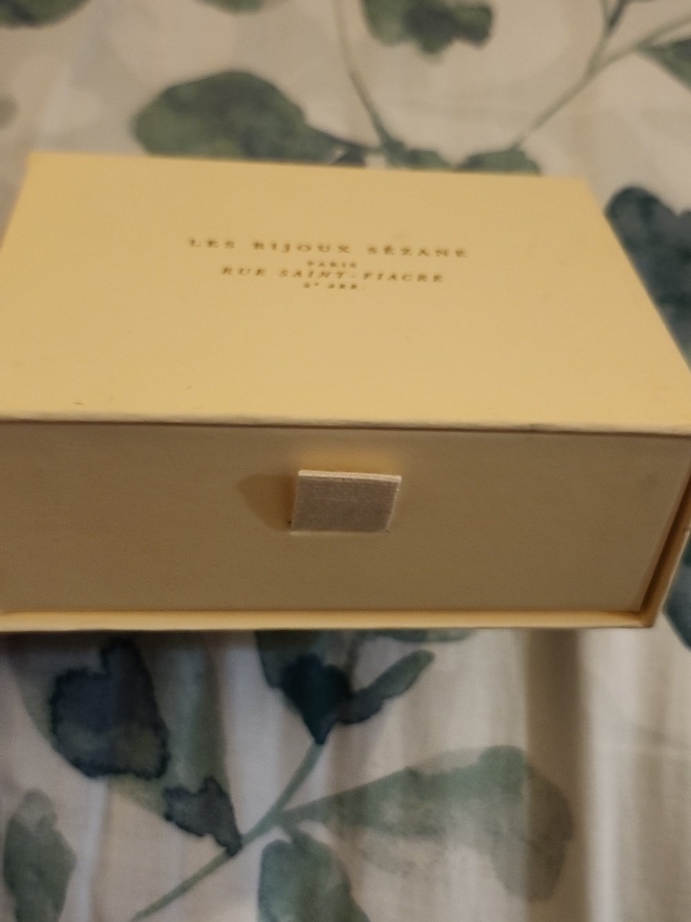 Sezane Jewelry Bag & Box - Picture 5 of 5